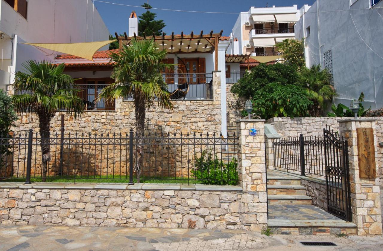Petrino Villa Патитири Екстериор снимка